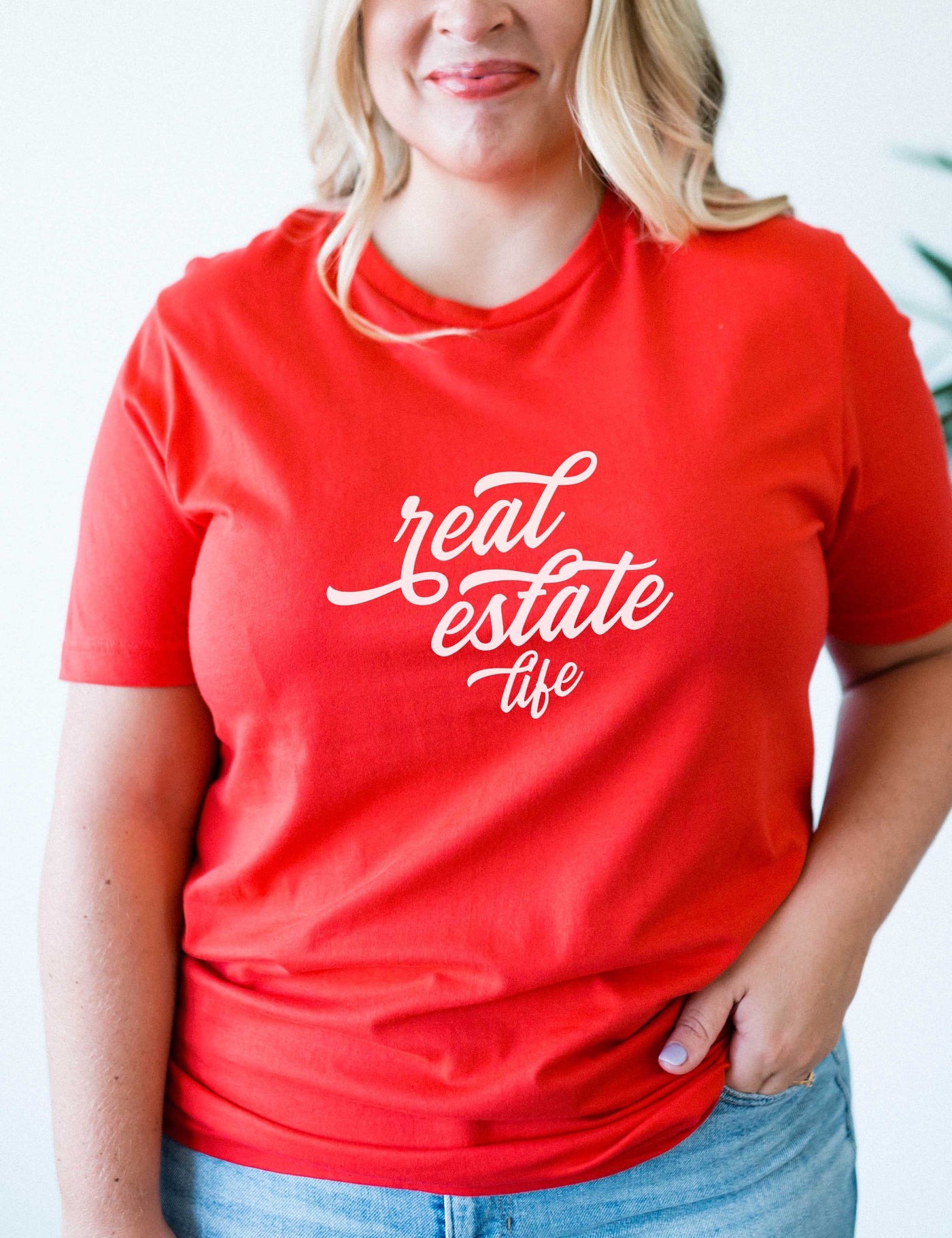 Tee - Real Estate Life